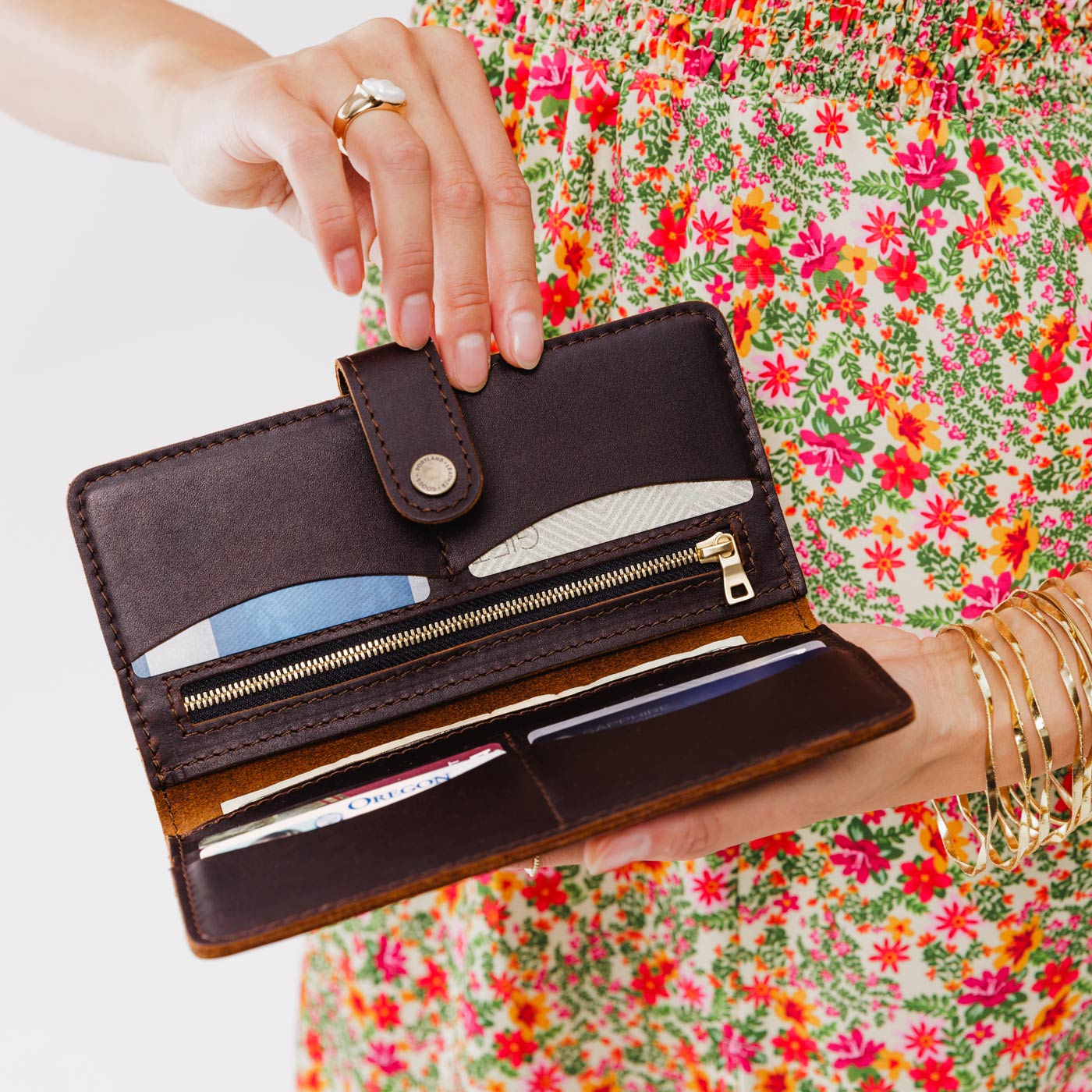 Women's Bifold Wallet - Image 143