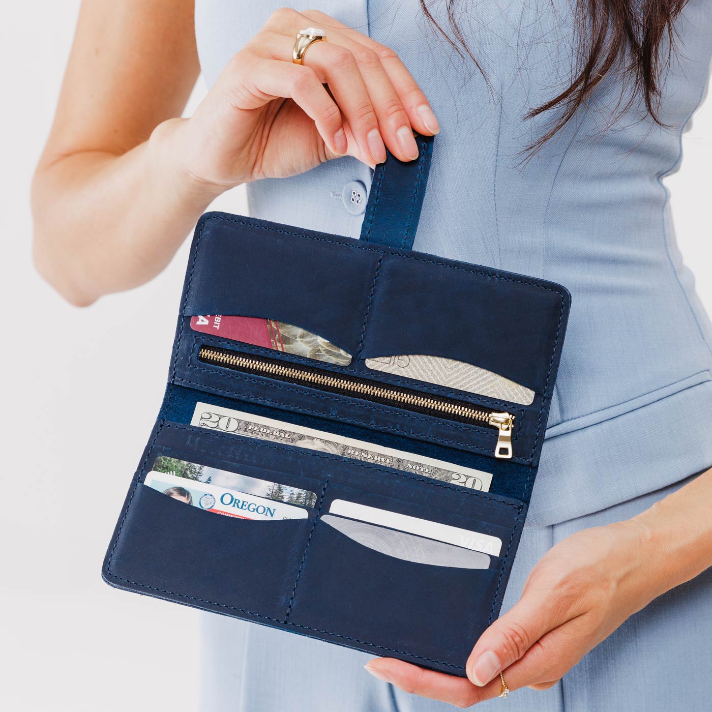 Women's Bifold Wallet - Image 155